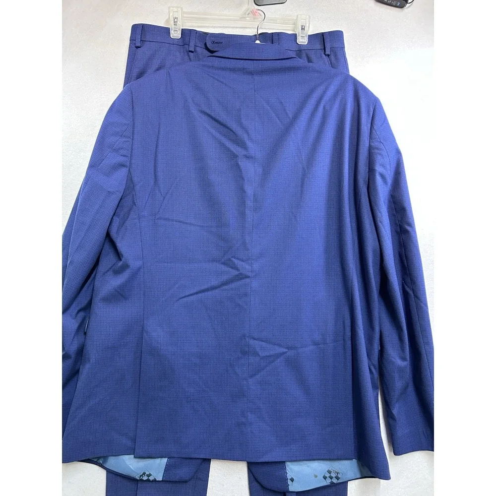 Vince Camuto Slim Fit  Blue Herringbone 2-Piece Suit 46L/36W 34L 2-Btn
